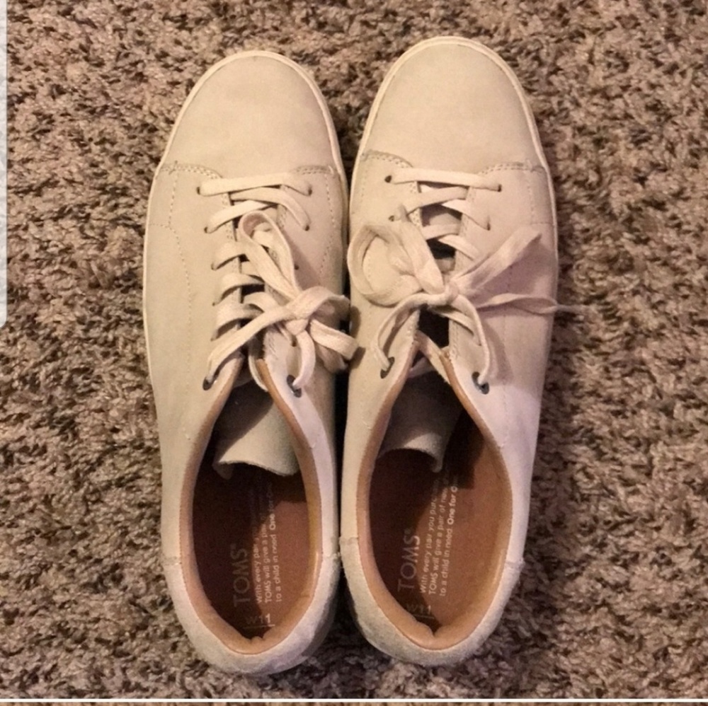 Tom's Sneakers - size 11